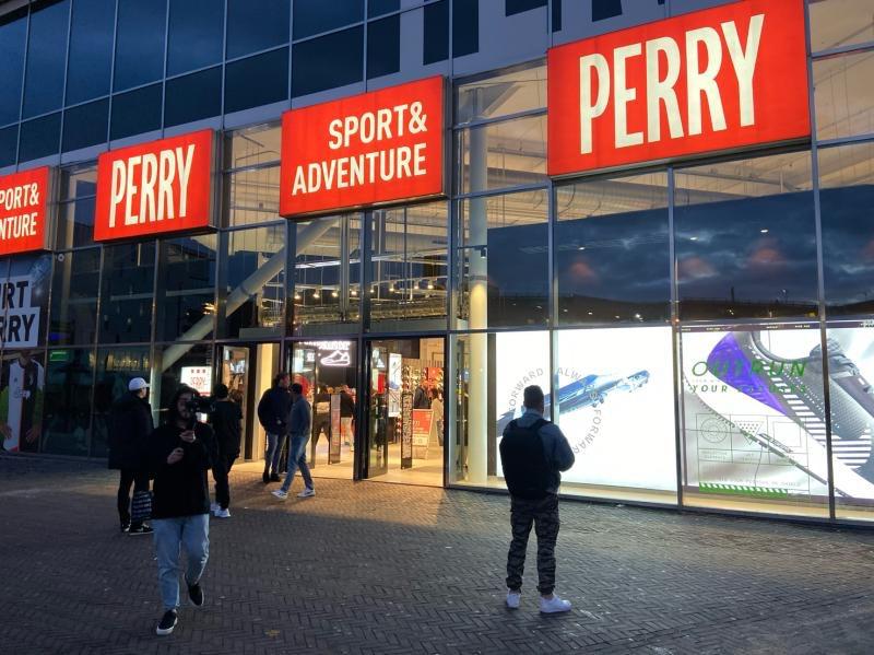 Perry Sports Estadio Ajax